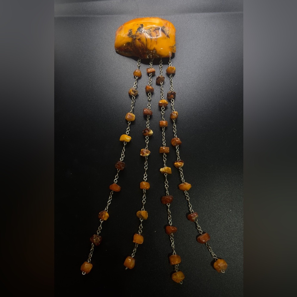 ANTIQUE AMBER DANGLE BROOCH PIN